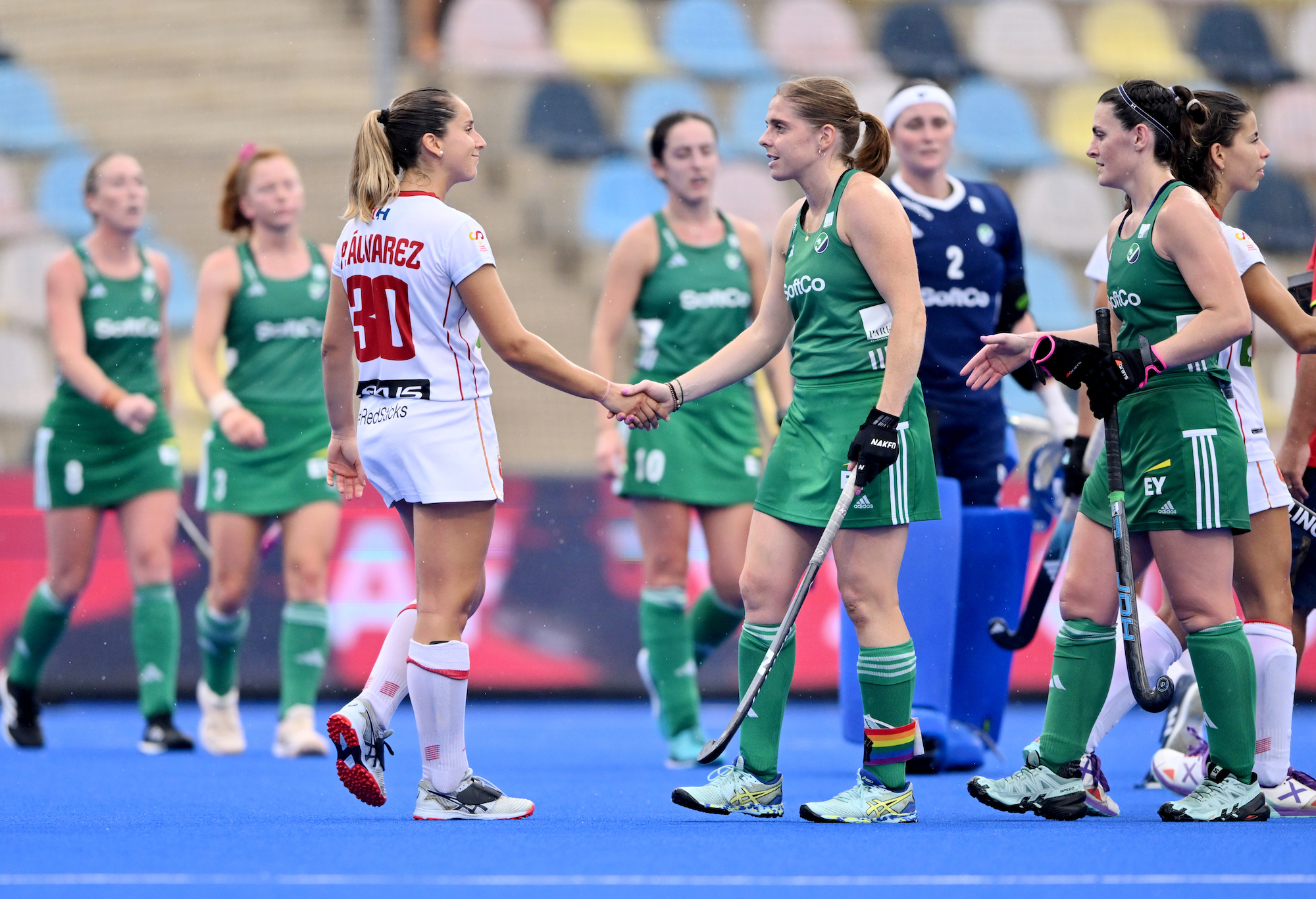 ESPAÑA EMPATA A DOS ANTE IRLANDA Y ESTÁ A UN PUNTO DE MANTENER LA CATEGORÍA