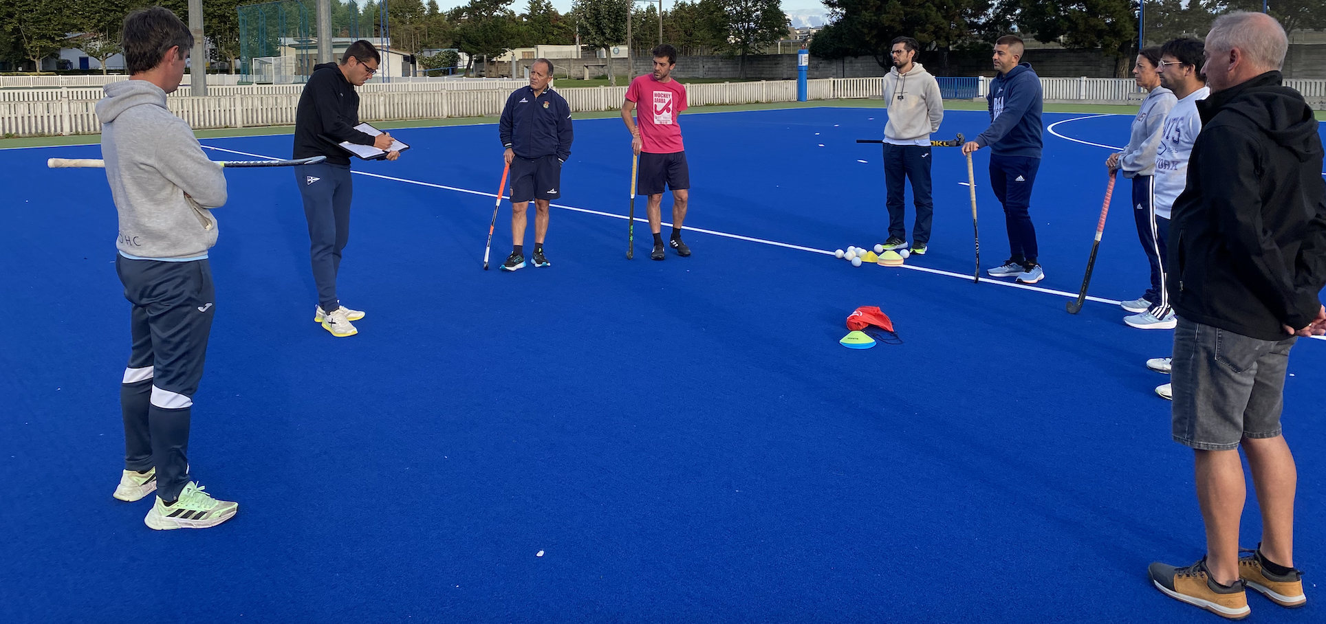 FINALIZA CON ÉXITO LA PRIMERA FASE DEL CURSO DE ENTRENADORES C2 HOCKEY AVANZADO EN SANTANDER