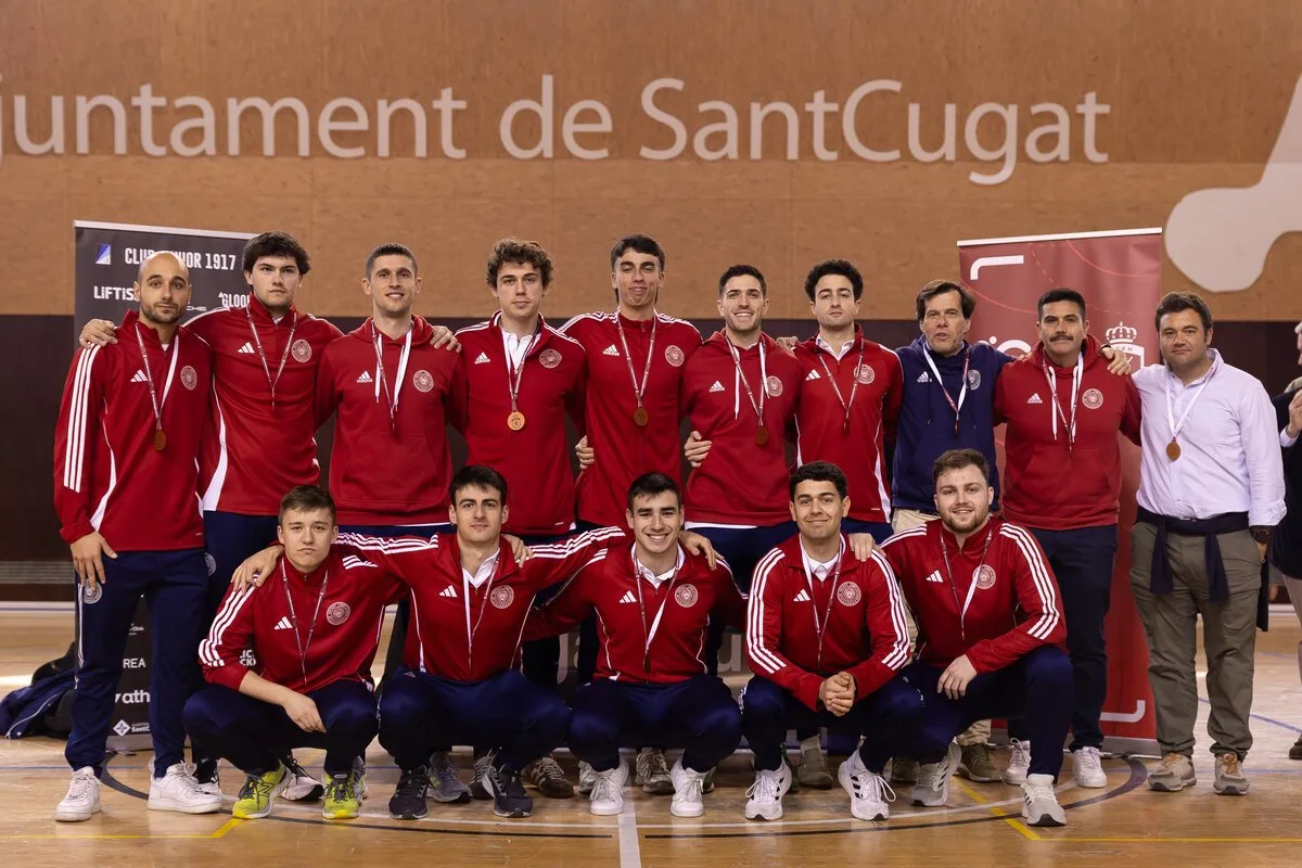 EL SANSE COMPLUTENSE DISPUTA EL EUROHOCKEY INDOOR MEN