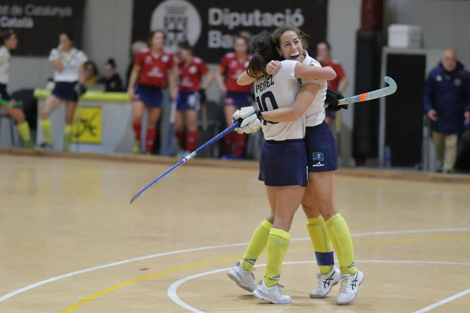 EL CLUB DE CAMPO CONQUISTA EL ORO EN EL CTO. ESPAÑA DHF SALA