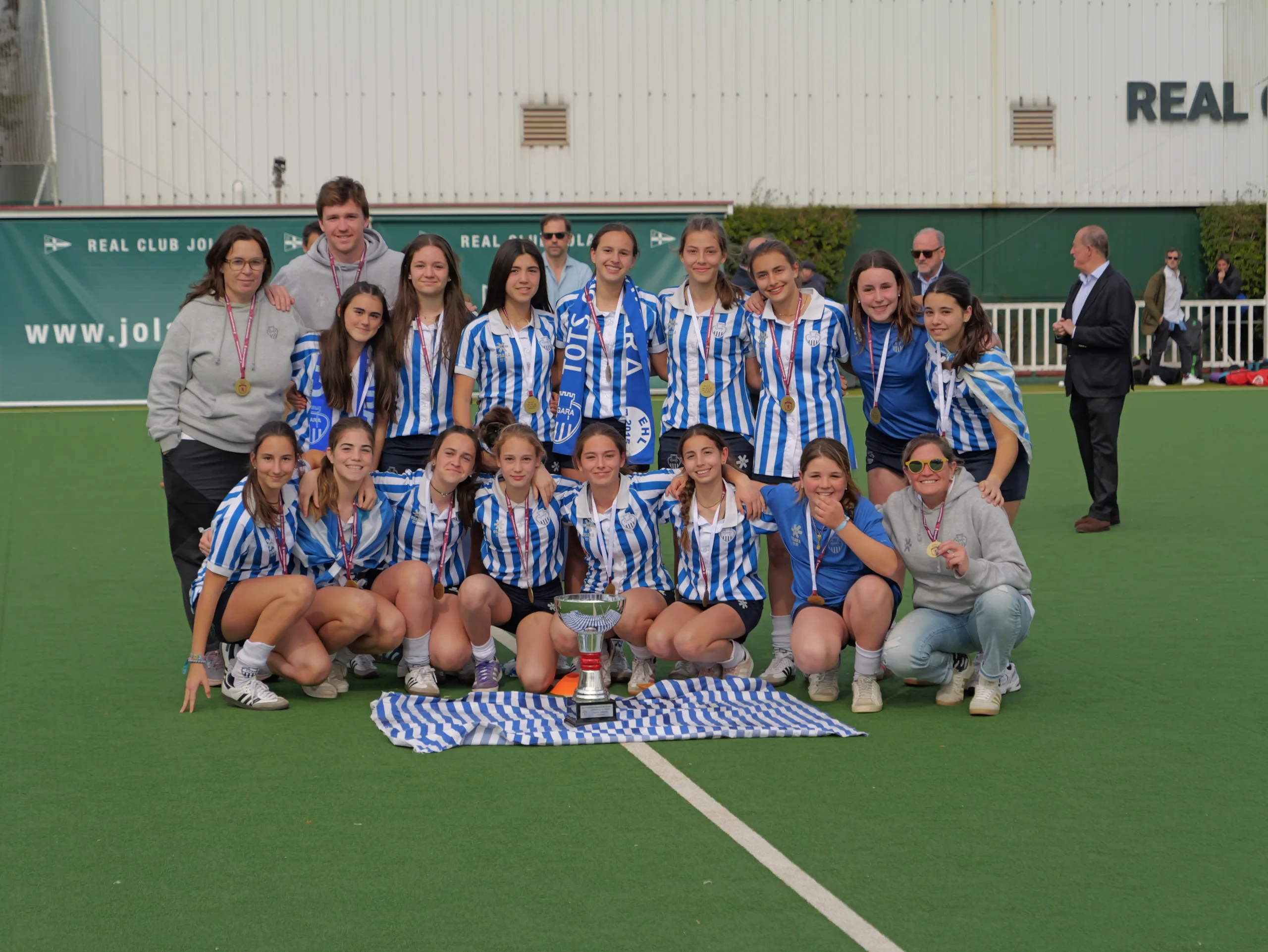 EL RC POLO (M) Y EL CLUB EGARA (F) VENCEDORES DEL CTO. ESPAÑA INFANTIL HIERBA