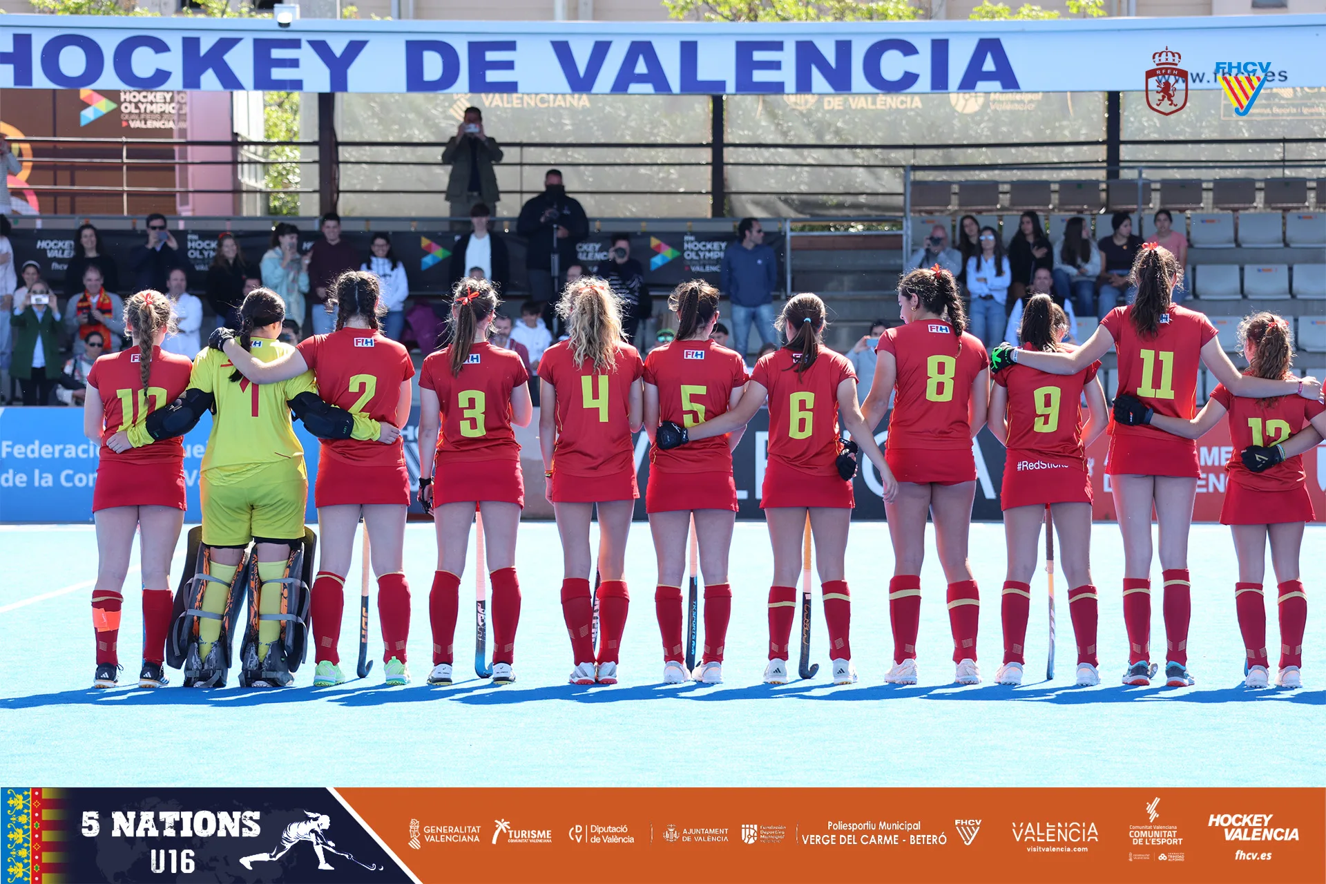 LAS SUB16 A POR EL 8 NACIONES EN HOUTEN, PAÍSES BAJOS.