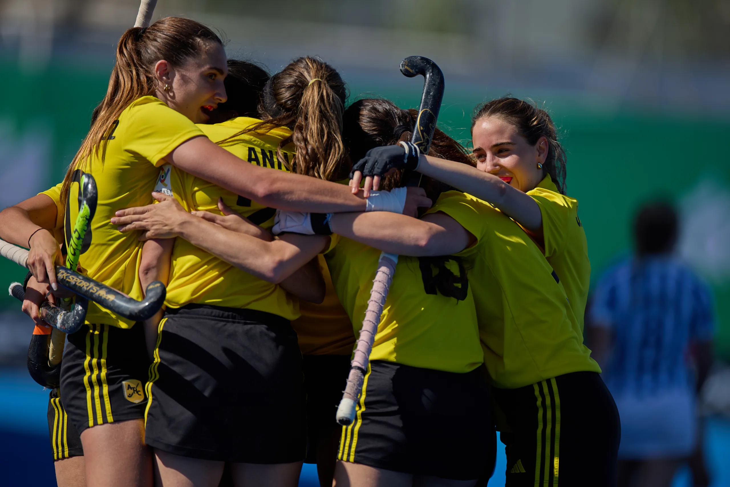 LA CRÓNICA PRIMERA FASE: JORNADA 1 DIVISIÓN DE HONOR B FEMENINA