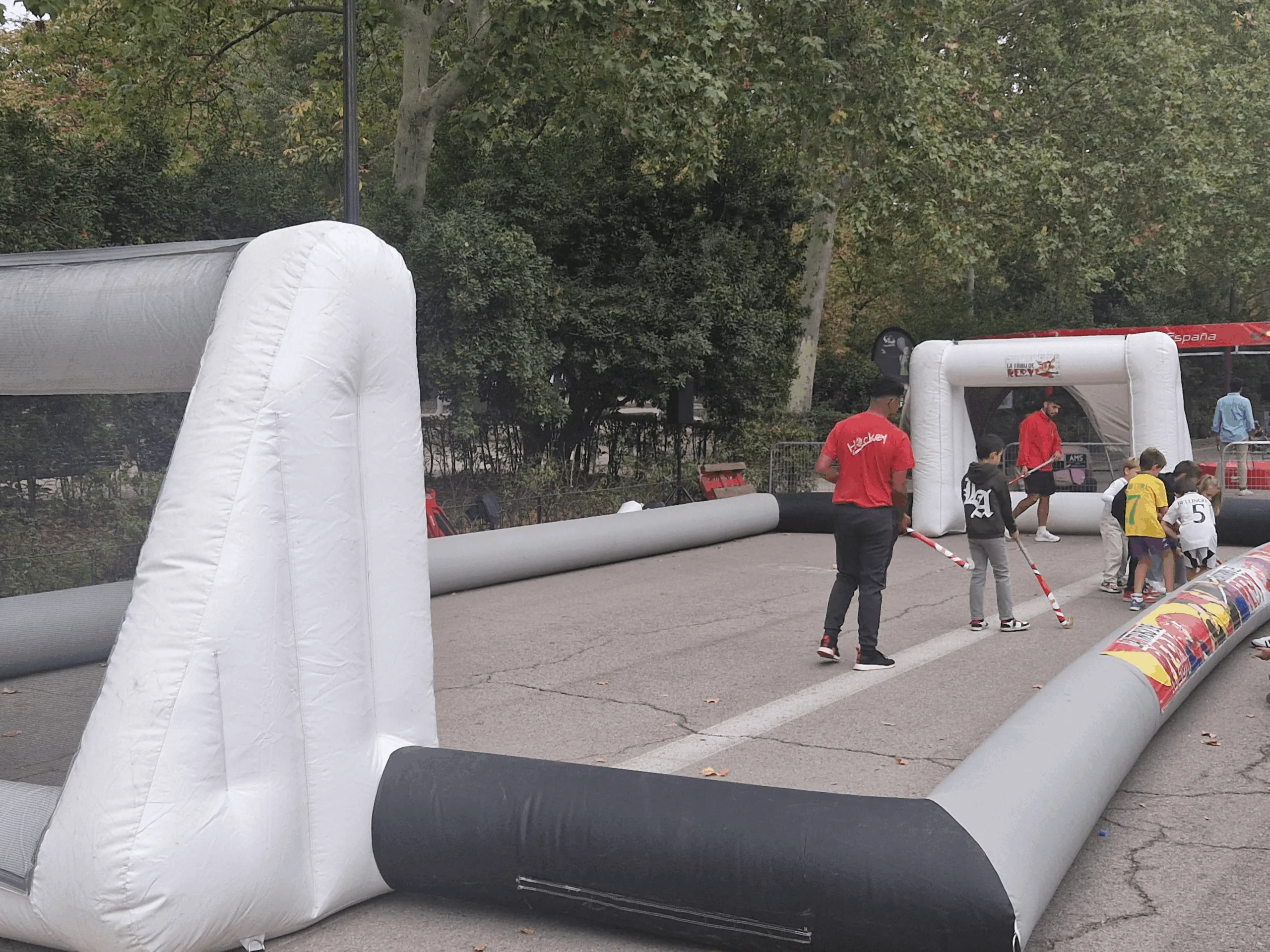 EL HOCKEY, PRESENTE EN EL DÍA OLÍMPICO ORGANIZADO POR EL COE EN EL PARQUE DEL RETIRO