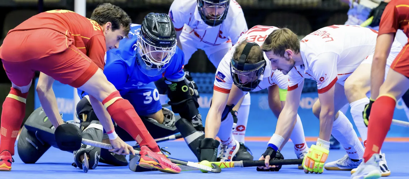 GALICIA RECIBE A LAS SELECCIONES ESPAÑOLAS DE HOCKEY SALA PARA PREPARAR EL EUROPEO