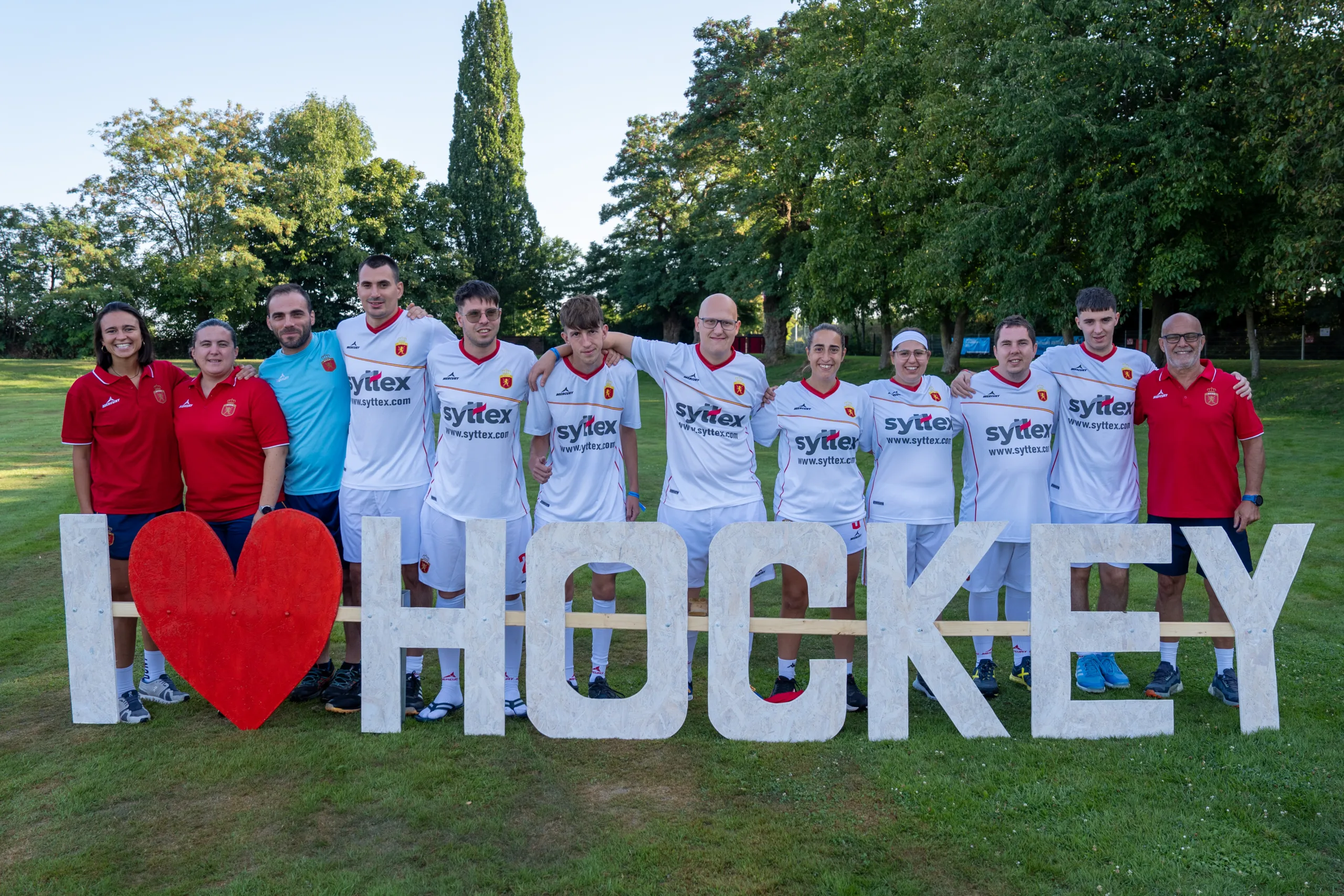 FORMACIÓN ONLINE HOCKEY PLUS: TODO SOBRE EL HOCKEY PARA PERSONAS CON DISCAPACIDAD INTELECTUAL